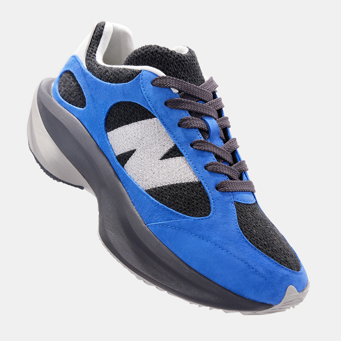 Bộ sưu tập New Balance Warped Runner: Màu Sắc và Phong Cách Độc Đáo - 9