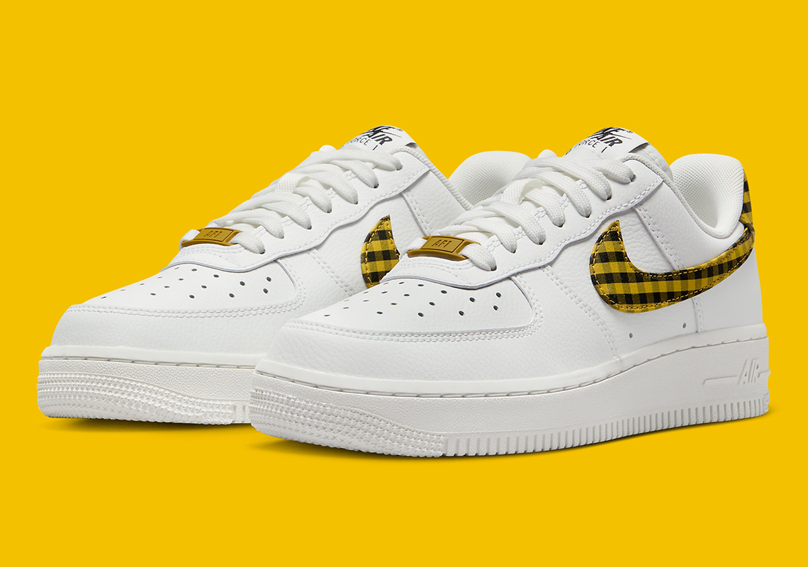 Bộ sưu tập Nike Air Force 1 Low Gingham Yellow: Sự hòa quyện độc đáo giữa phong cách và màu sắc! - 1