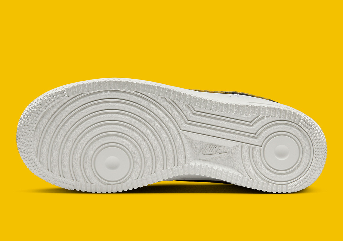 Bộ sưu tập Nike Air Force 1 Low Gingham Yellow: Sự hòa quyện độc đáo giữa phong cách và màu sắc! - 5