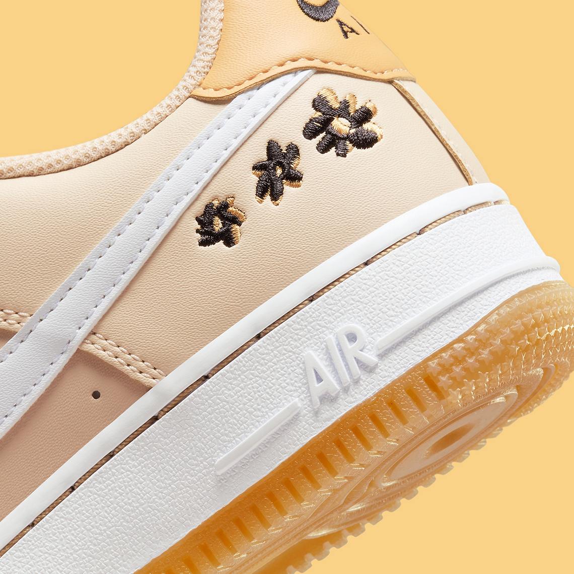Bộ Sưu Tập Nike Air Force 1 Low 'Yellow/Gum' Phiên Bản Grade School Trong Tông Màu Hoa Cúc - 7