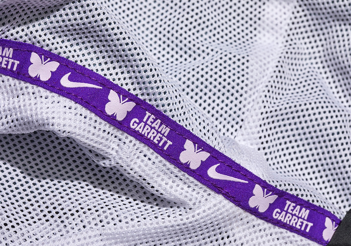 Bộ Sưu Tập Nike Doernbecher Freestyle XIX: Sự Hòa Quyện Nghệ Thuật và Tình Người - 119