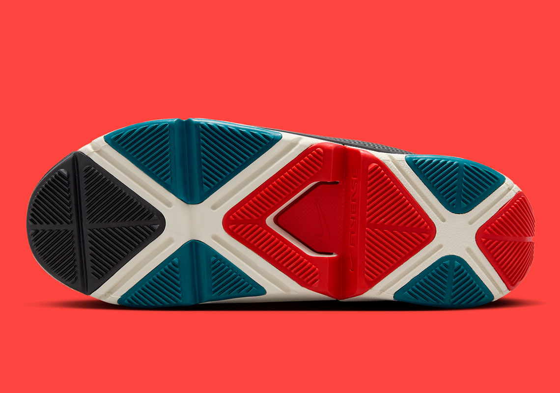 Bộ Sưu Tập Nike Doernbecher Freestyle XIX: Sự Hòa Quyện Nghệ Thuật và Tình Người - 202