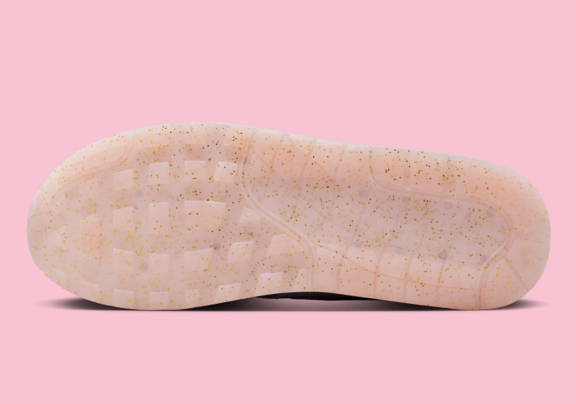 Bộ Sưu Tập Nike Doernbecher Freestyle XIX: Sự Hòa Quyện Nghệ Thuật và Tình Người - 65