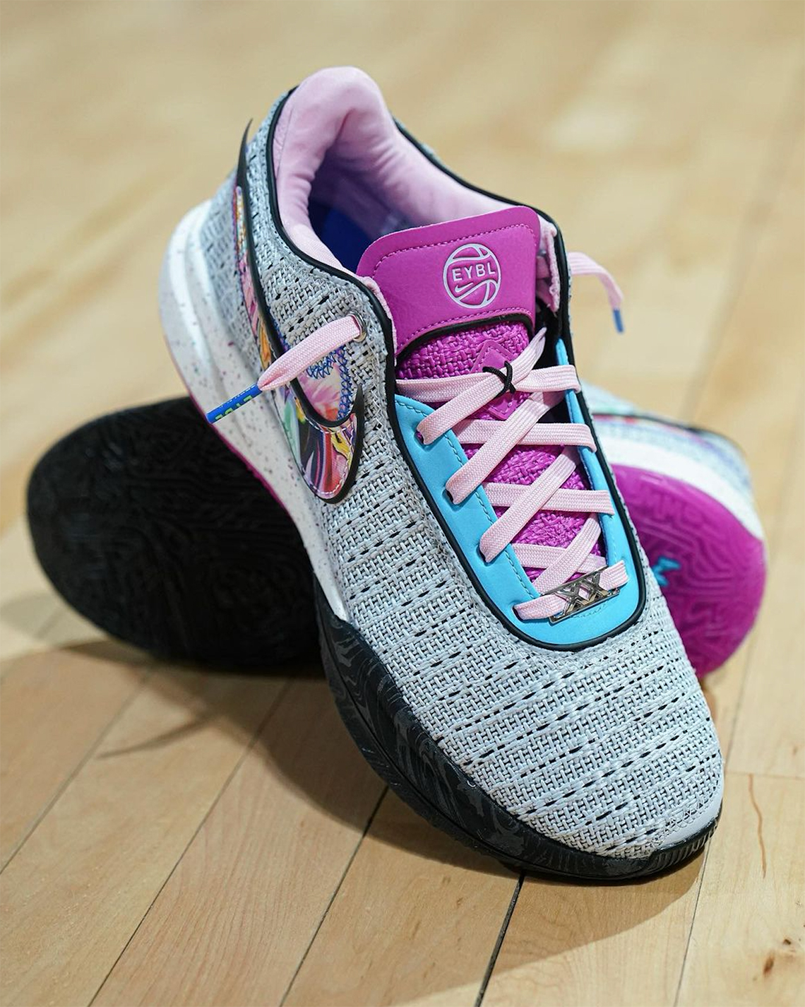 Bộ sưu tập Nike EYBL hé lộ phiên bản riêng cho cầu thủ LeBron 20 - 3