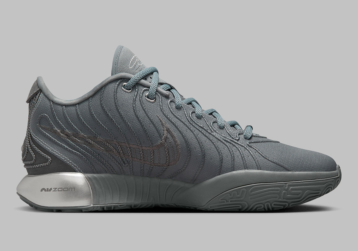 Bộ sưu tập Nike LeBron 21 'Cool Grey' chính thức ra mắt - 3
