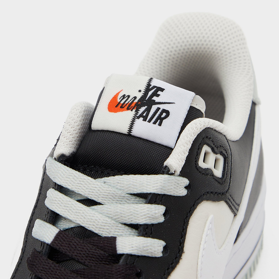 Bộ sưu tập Nike Remix: Phiên bản Nike Air Force 1 Low Black/Coconut Milk lấy cảm hứng từ thập kỷ cổ điển! - 6