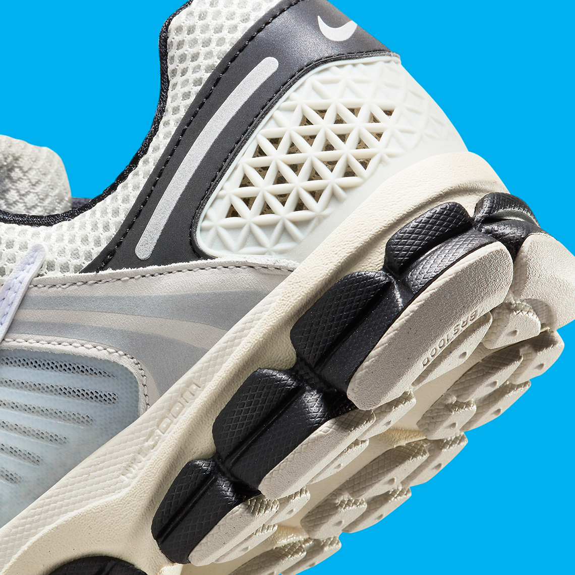 Bộ sưu tập Nike Zoom Vomero 5 Supersonic: Âm thanh hi-fi và phong cách độc đáo - 9