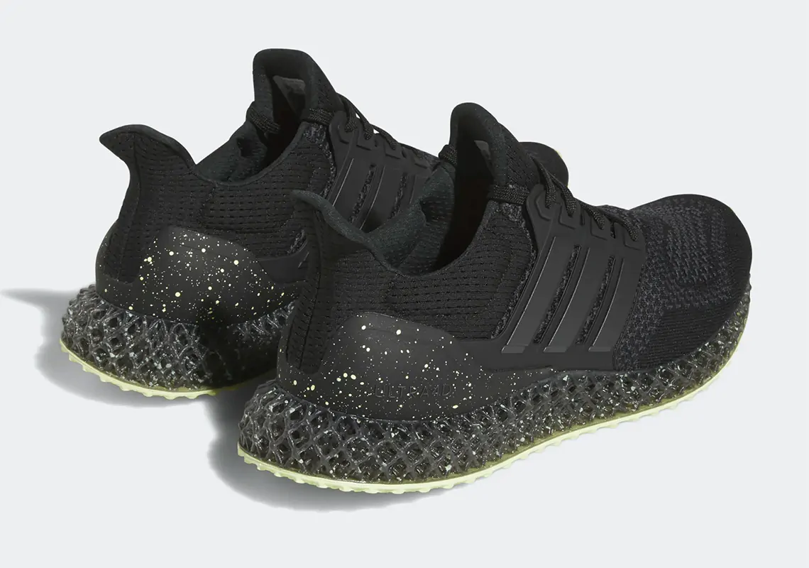 Bộ sưu tập Pride của Rich Mnisi x adidas gồm ba phiên bản ULTRA 4D - 4