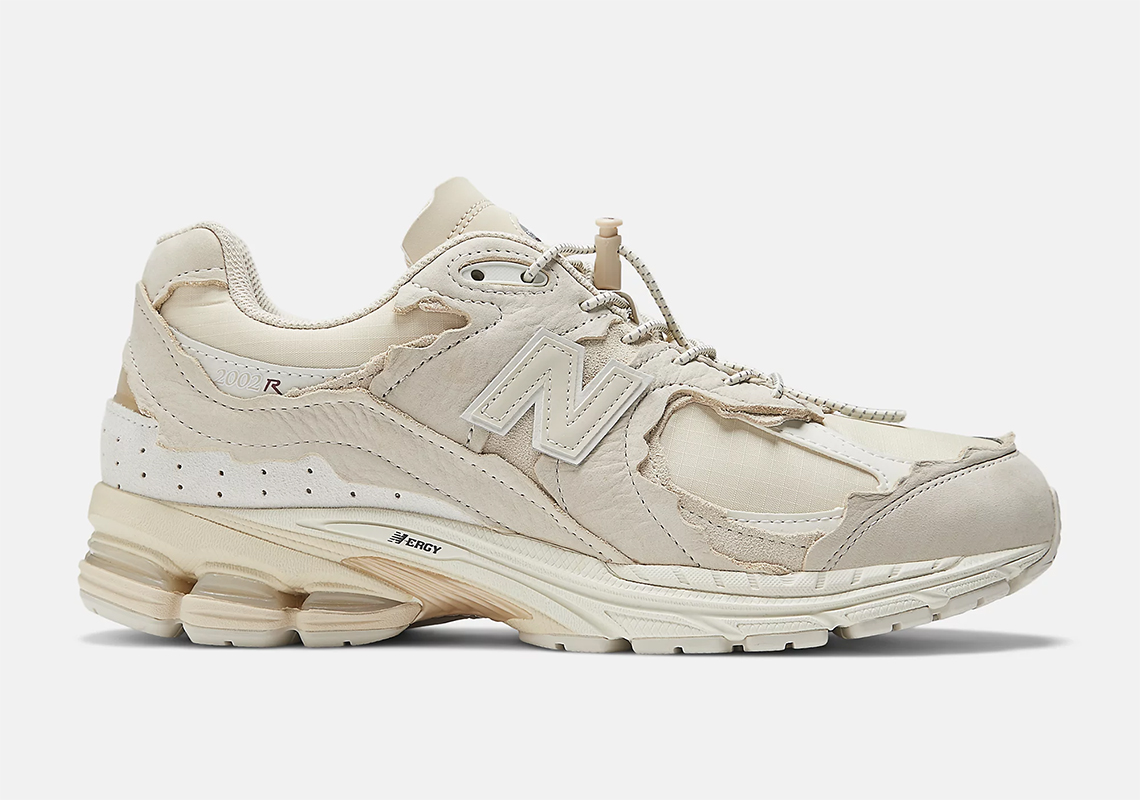 Bộ sưu tập Protection Pack của New Balance 2002R trở lại với bốn gam màu mới, cải tiến đáng chú ý - 2