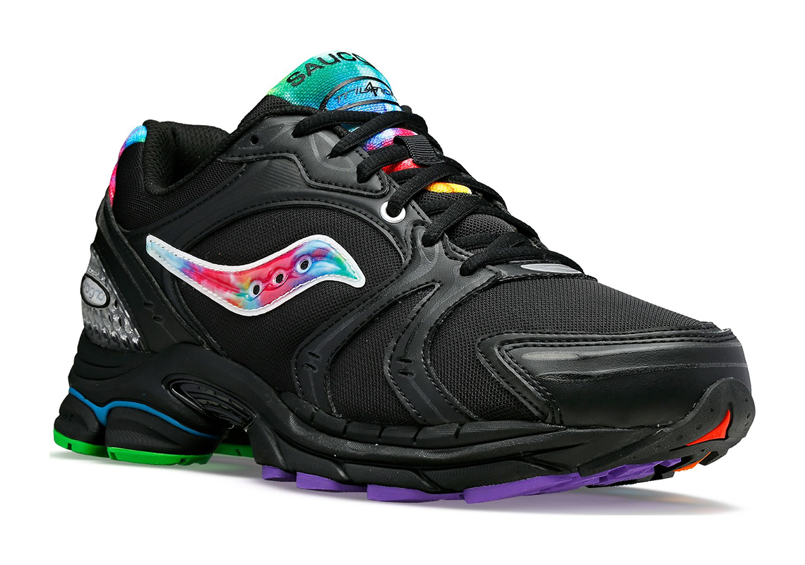 Bộ sưu tập Saucony Pro Grid Triumph 4 'Tie Dye': Màu sắc sặc sỡ cho mùa hè - 2