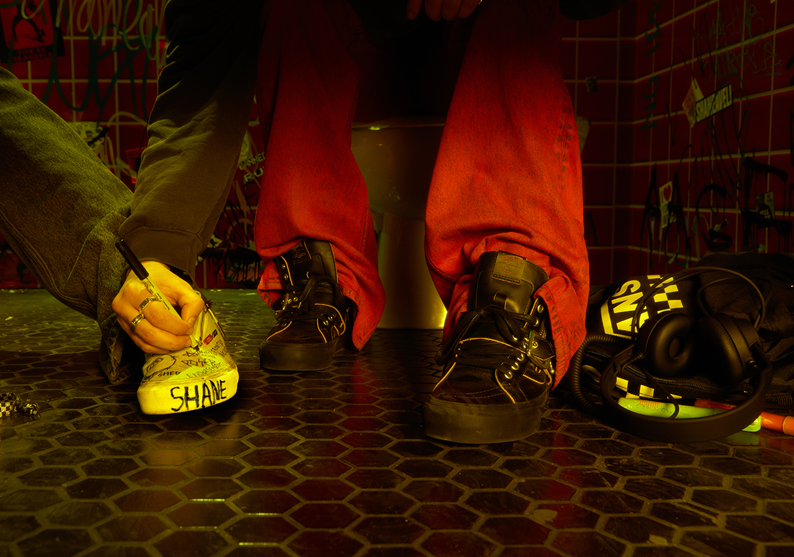 Bộ sưu tập Star Spangled Glamour của Vans và Midnight Studios - 3