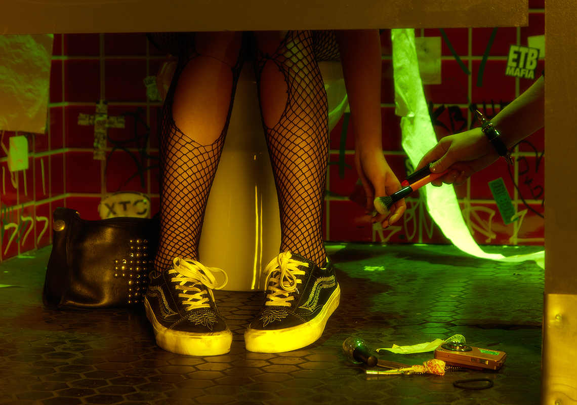 Bộ sưu tập Star Spangled Glamour của Vans và Midnight Studios - 5