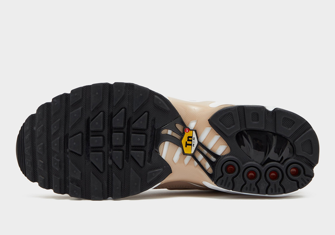 Bộ sưu tập United In Victory của Nike Women sẽ ra mắt với phiên bản Air Max Plus - 6