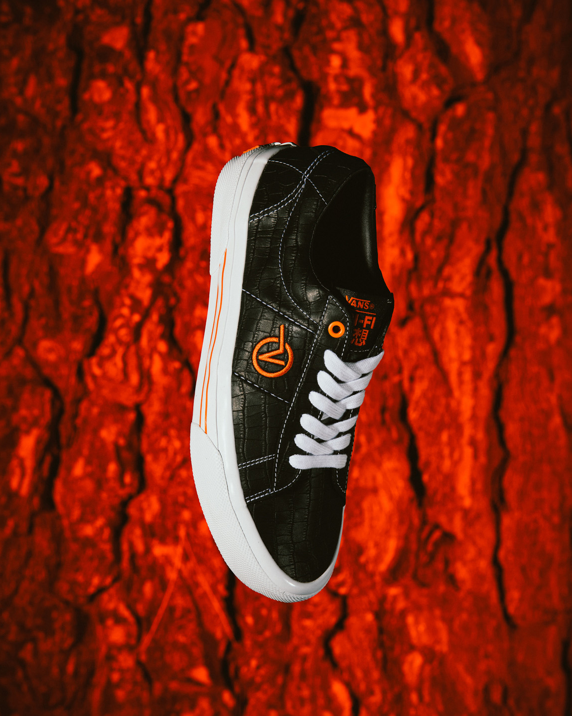 Bộ sưu tập Vans x Sci-Fi Fantasy gợi lên nỗi nhớ của những năm 90 - 6