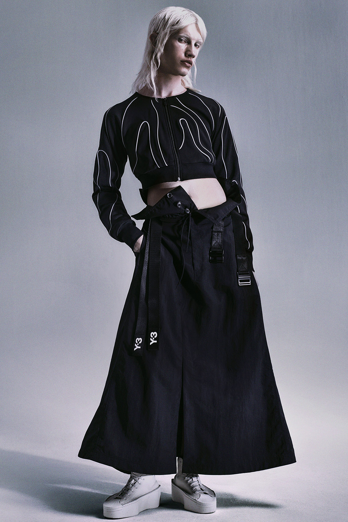 Bộ sưu tập Xuân/Hè 2024 adidas Y-3: Sự hòa quyện độc đáo giữa hữu cơ và tổng hợp - 18