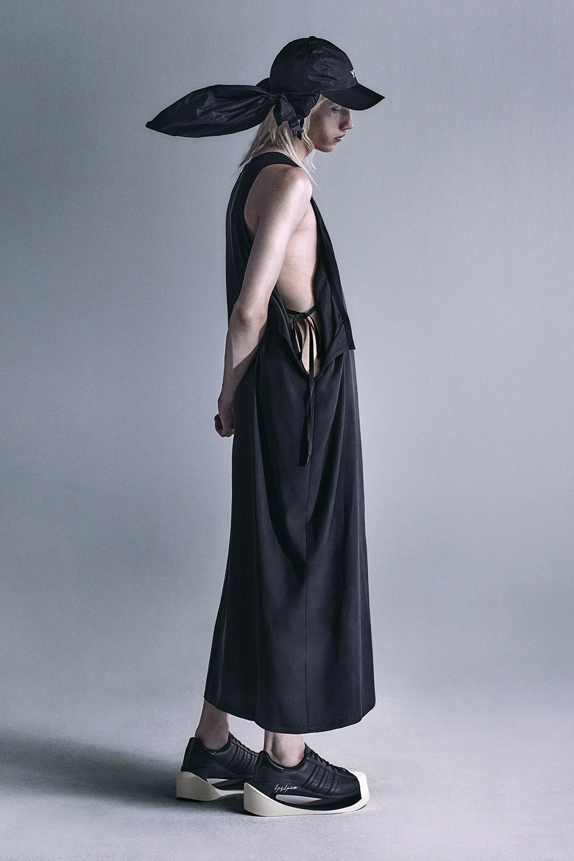 Bộ sưu tập Xuân/Hè 2024 adidas Y-3: Sự hòa quyện độc đáo giữa hữu cơ và tổng hợp - 23