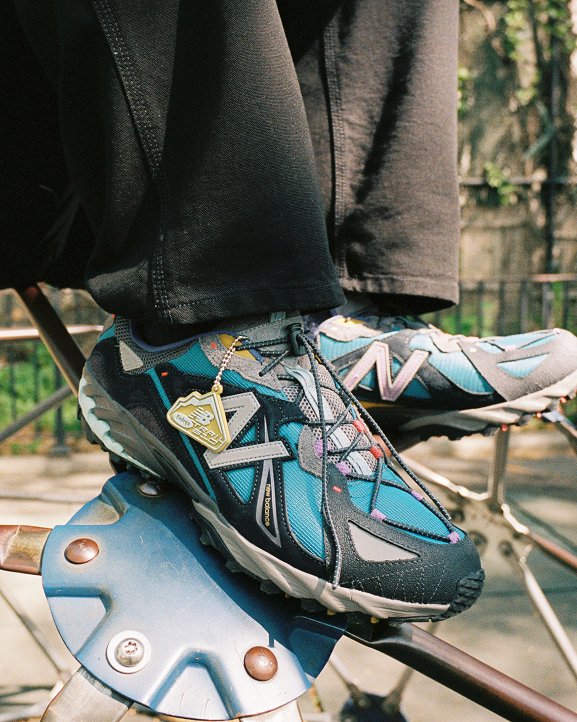 Bodega hợp tác với New Balance: Ra mắt giày thể thao 610 Skeletor với ý tưởng từ chủ nuôi chim đậu Brooklyn - 5