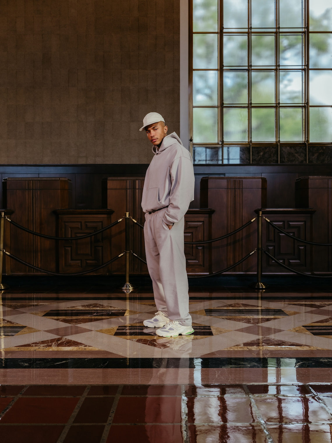 Bricks & Wood x New Balance 9060 sẽ ra mắt trên toàn cầu vào 30/1/2023 - 10