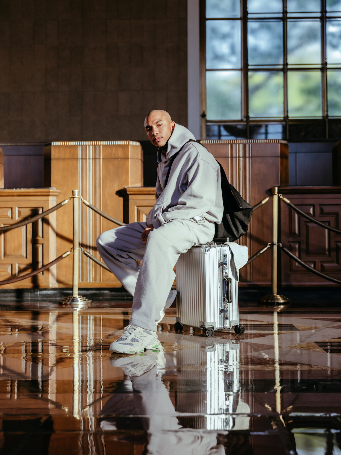 Bricks & Wood x New Balance 9060 sẽ ra mắt trên toàn cầu vào 30/1/2023 - 18