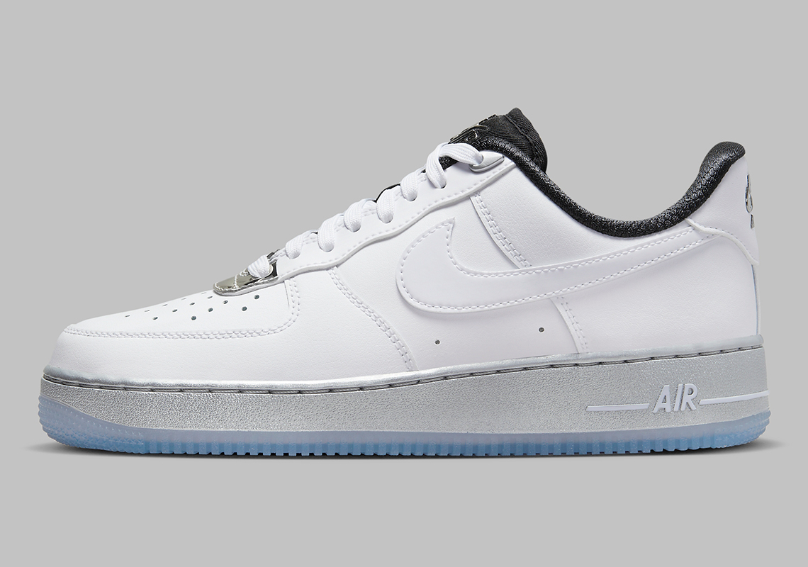 Các điểm nhấn Chrome tạo nên sự khác biệt cho bộ đôi Nike Air Force 1 này - 10
