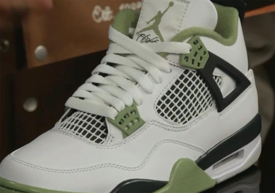 Cái nhìn đầu tiên về Air Jordan 4 Seafoam cho nữ thật đẹp - 1