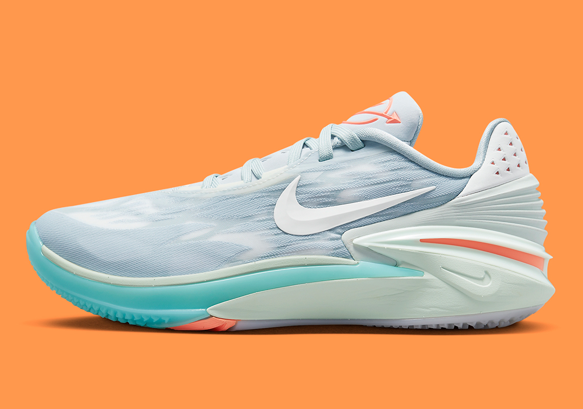 Cảm giác nhiệt đới êm dịu được thiết lập trên Nike Zoom GT Cut 2 - 2