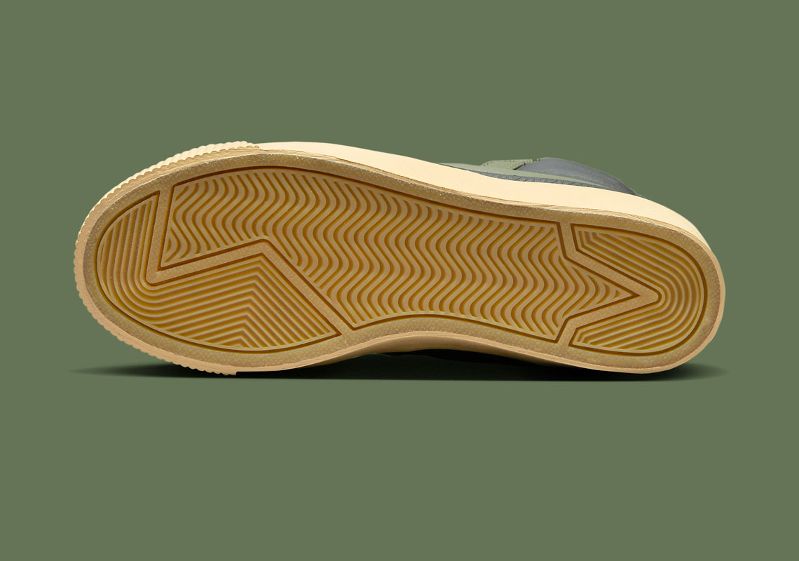 Chất liệu cao cấp hồi sinh lại đôi giày cho  nữ Nike Blazer Mid Victory Olive - 4