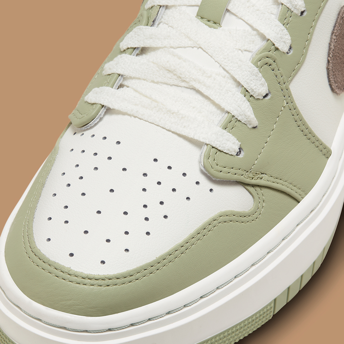 Chỉ có 5000 đôi Air Jordans có sẵn với thiết kế Year of the Rabbit - 8