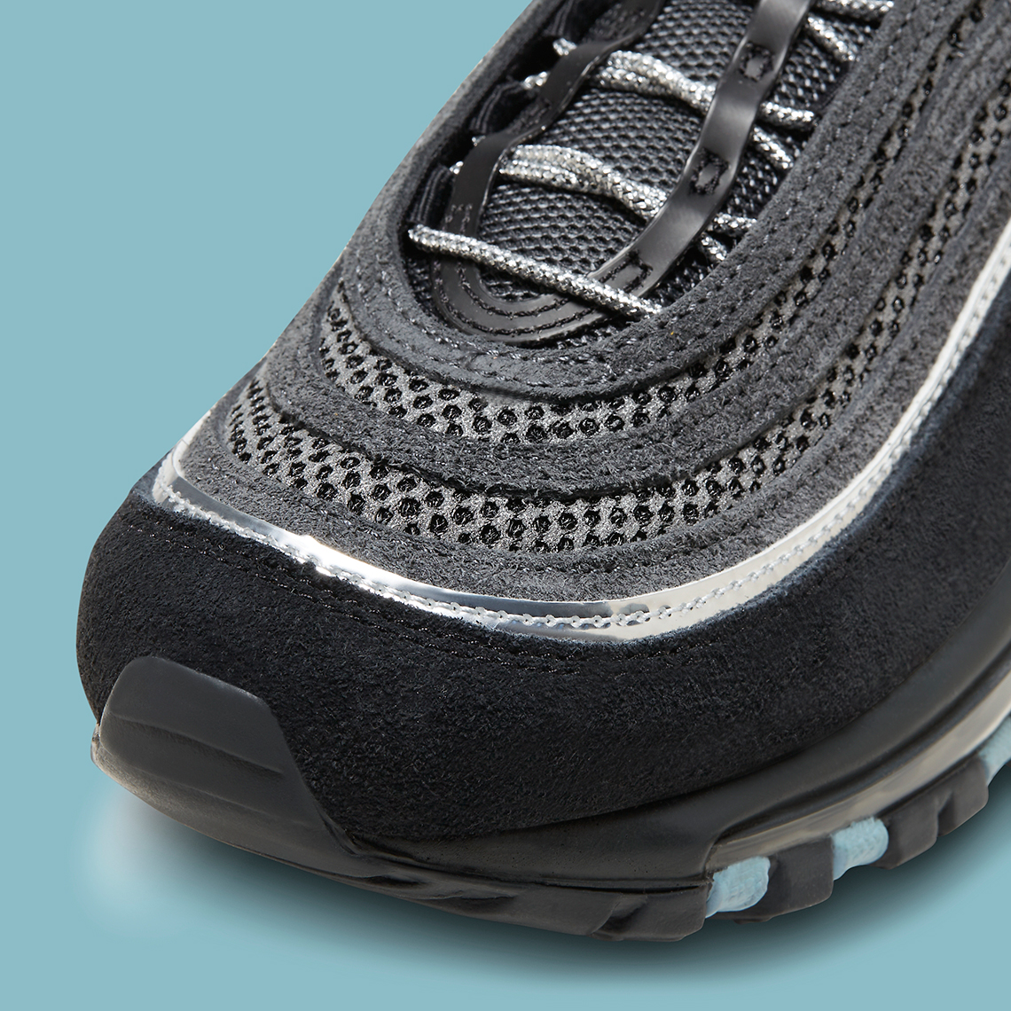 Chi tiết Chrome cùng điểm nhấn cho Nike Air Max 97 màu đen tối - 8