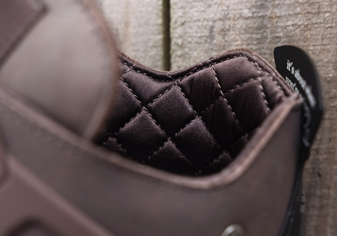 Chi tiết phát hành chính thức cho sự hợp tác của A Ma Maniére x Air Jordan 4 - 12