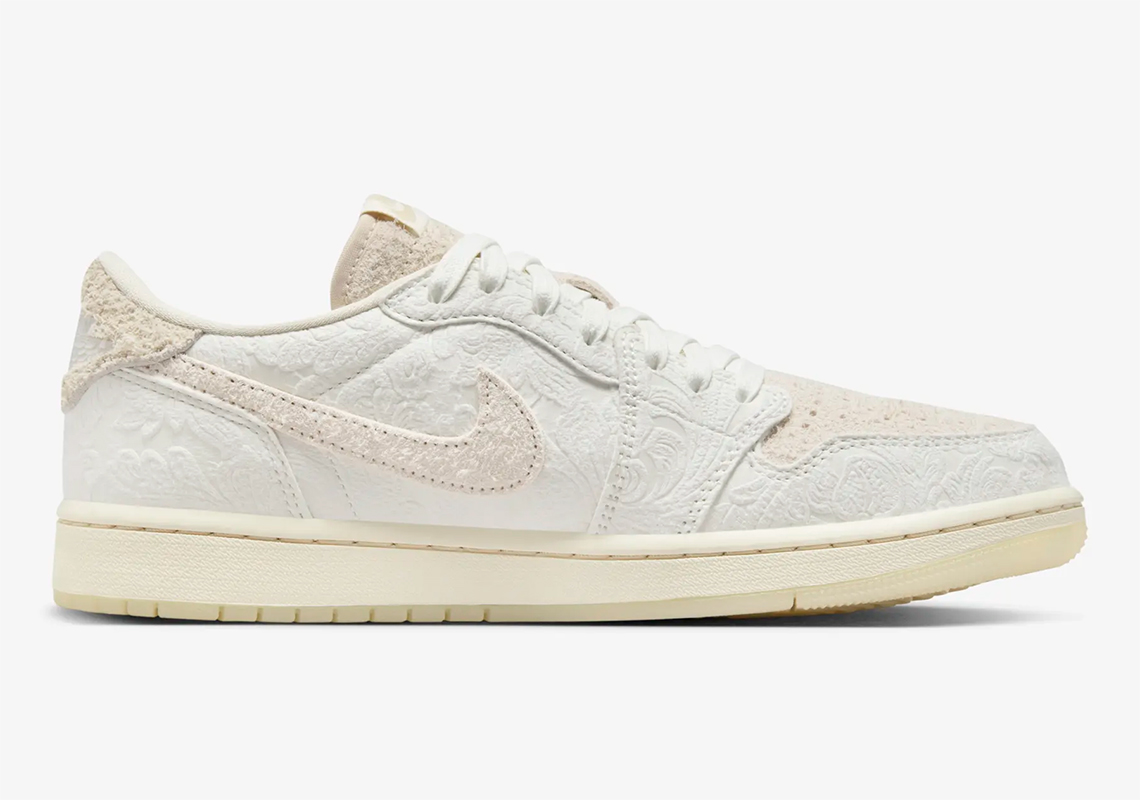 Chris Paul Chuyển đến Golden State: Mùa NBA 2023 và Đôi Air Jordan 1 Đặc Biệt - 10