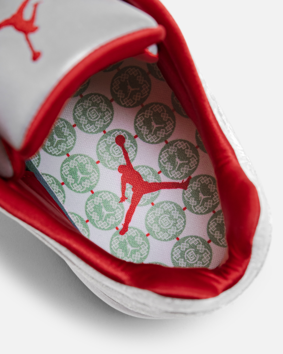 CLOT x Air Jordan 5 Low 'White Silk': Một Sự Kết Hợp Đặc Biệt - 6