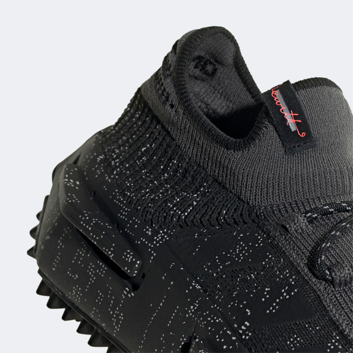 Collaboration adidas NMD S1 của Cali DeWitt: Sự kết hợp độc đáo của nghệ thuật và thiết kế - 14