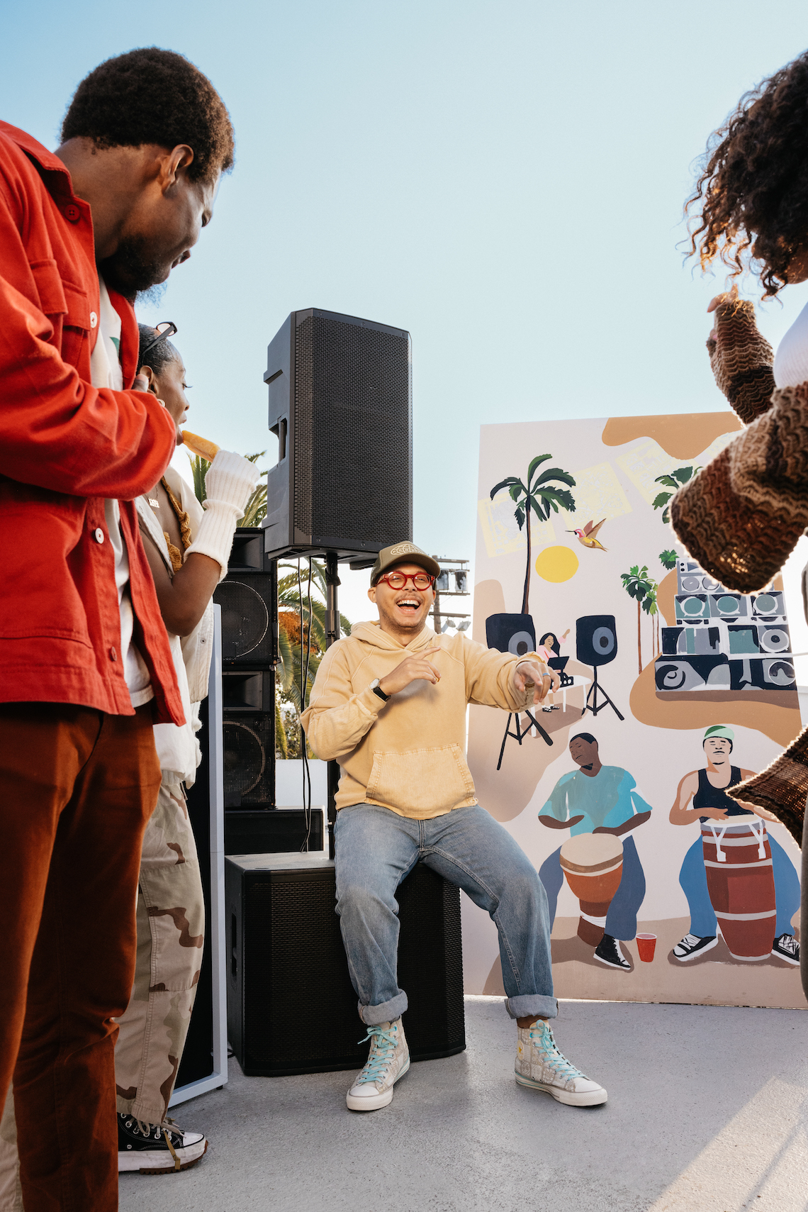 Converse kỷ niệm tháng di sản Tây Ban Nha với bộ sưu tập ¡Mi Gente, Mi Alegría! - 15