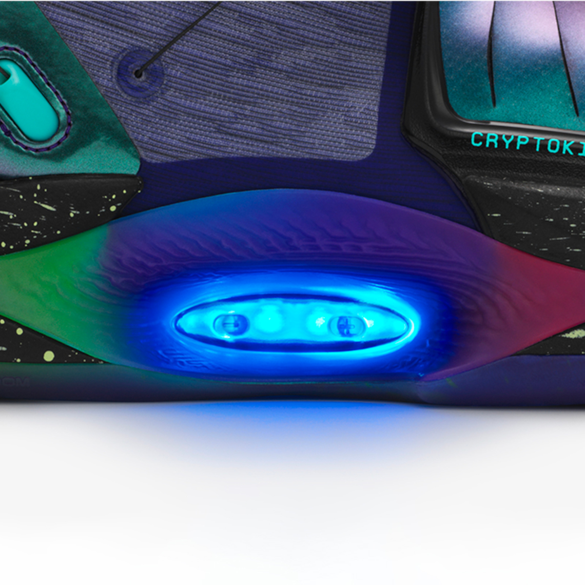 Cửa hàng trực tuyến Cryptokicks của RTFKT ra mắt với phối màu Nike Mag - 6