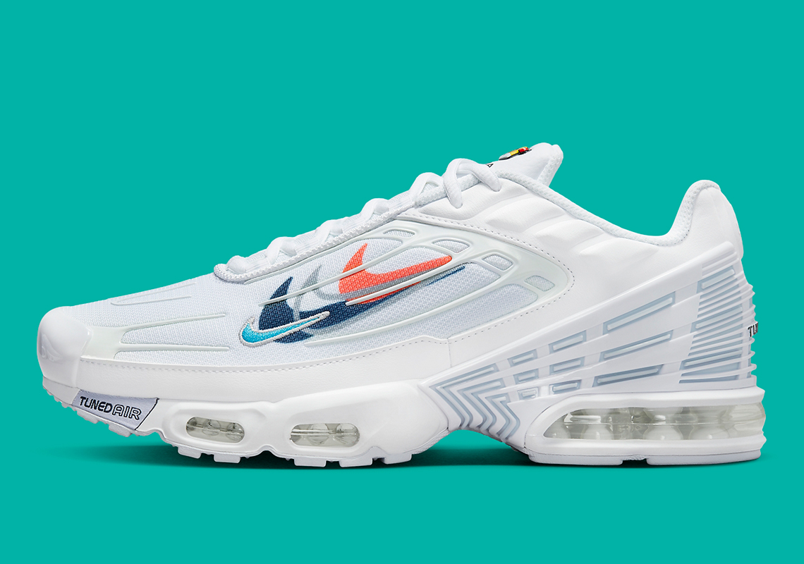 Cụm logo swoosh xuất hiện trên Nike Air Max Plus 3 - 1