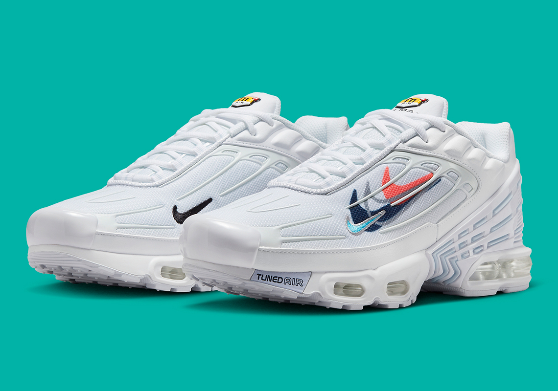 Cụm logo swoosh xuất hiện trên Nike Air Max Plus 3 - 2