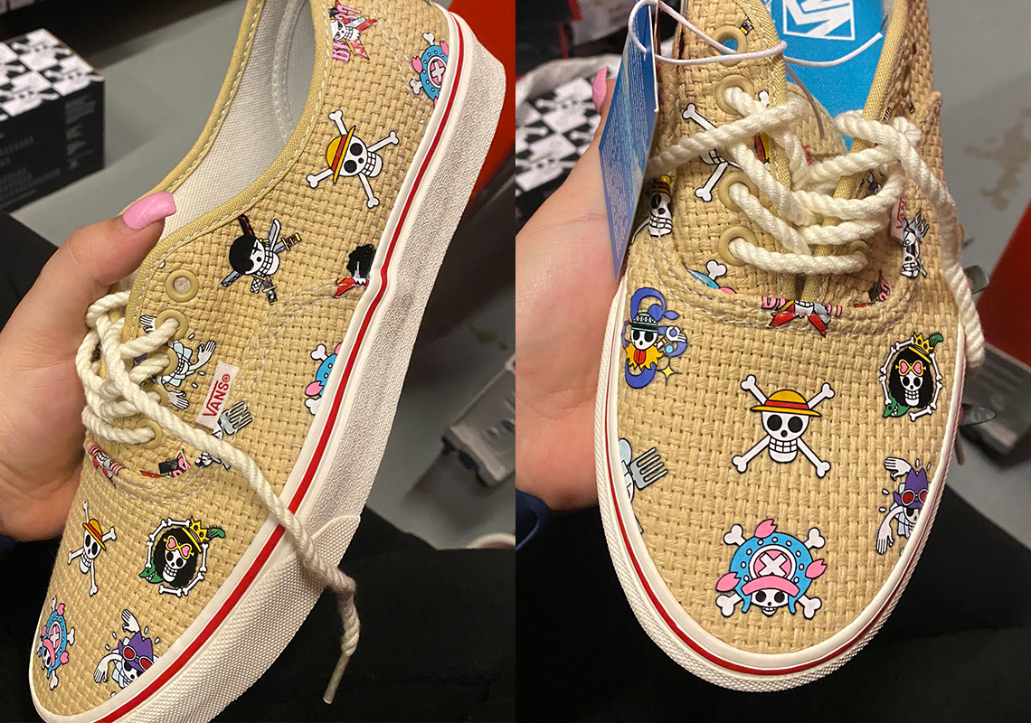 Dành cho fan của OnePiece với mẫu giày sneaker One Piece Vans Authentic - 1