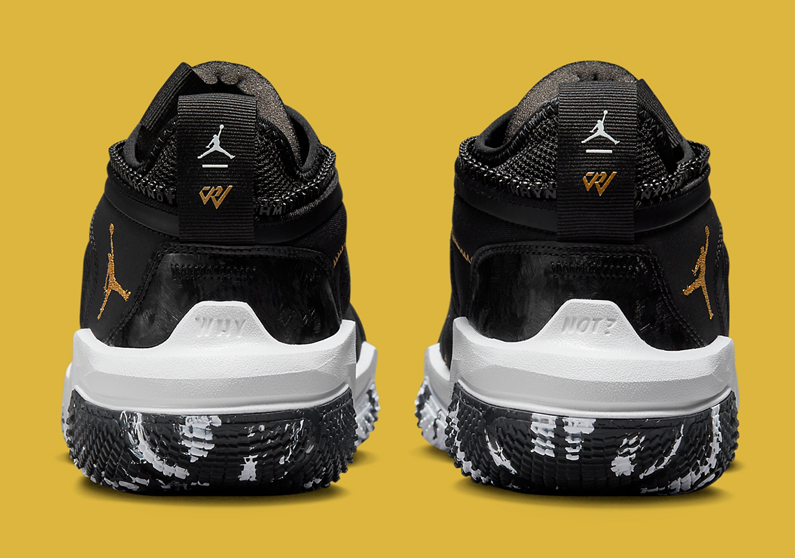 Đánh giá mẫu giày Jordan Why Not 0.6 Black/Metallic Gold của Russell Westbrook. - 4