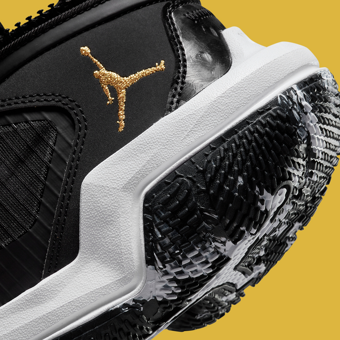 Đánh giá mẫu giày Jordan Why Not 0.6 Black/Metallic Gold của Russell Westbrook. - 8