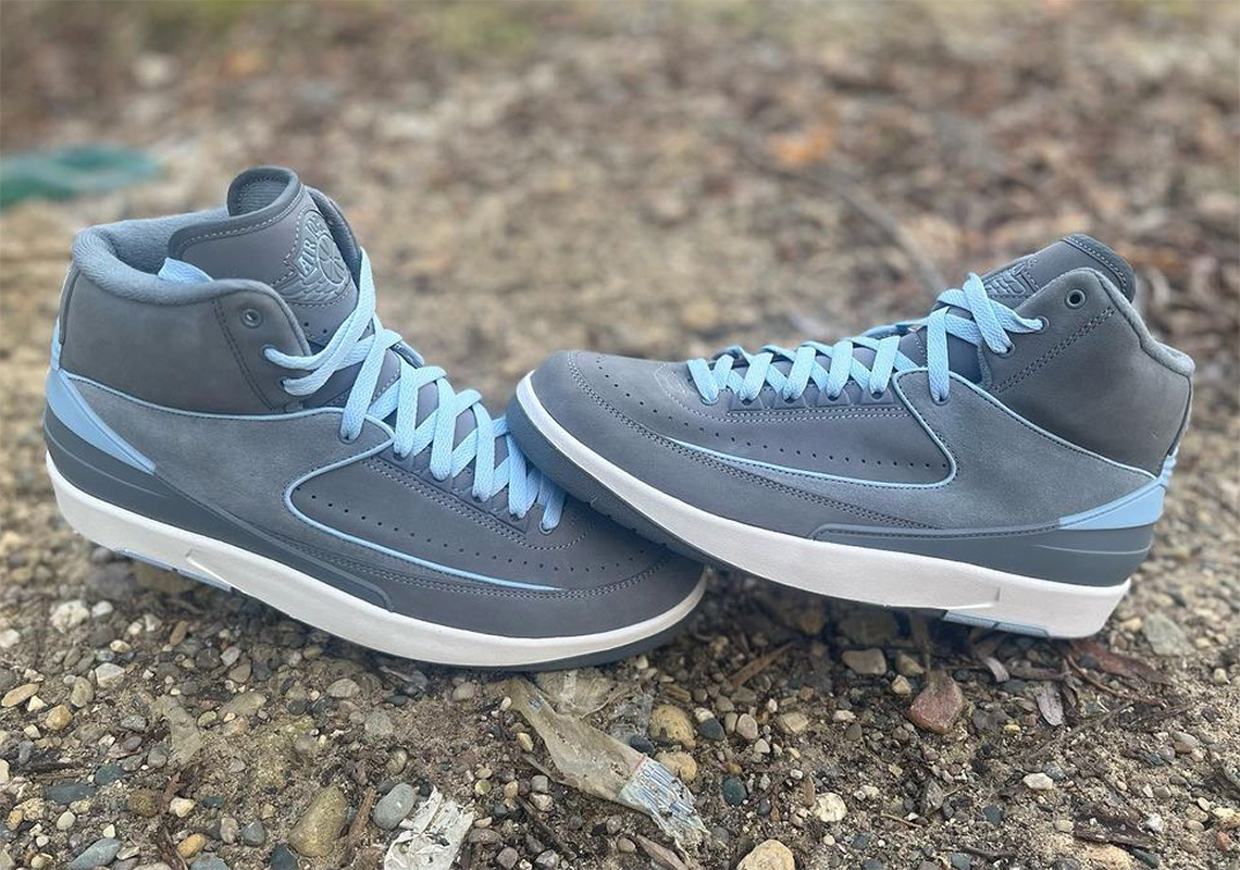 Điều đầu tiên cần xem xét khi kiểm tra Air Jordan 2 Cool Grey là màu sắc của nó - 2