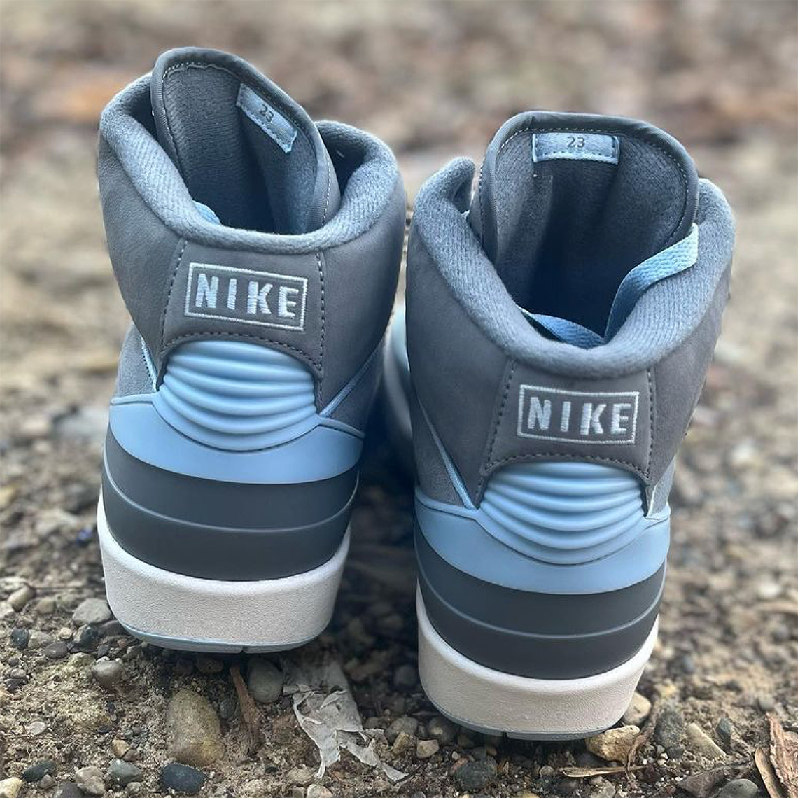 Điều đầu tiên cần xem xét khi kiểm tra Air Jordan 2 Cool Grey là màu sắc của nó - 5