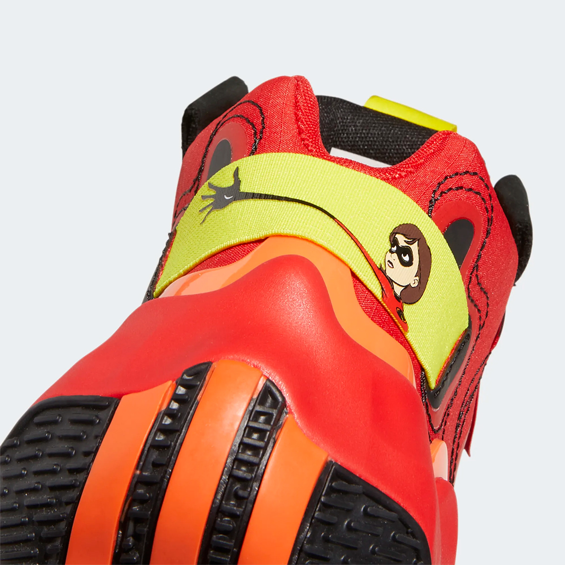 Đôi Adidas Basketball lấy cảm hứng từ bộ sưu tập của Pixar You're Not Good, You're Super! - 10