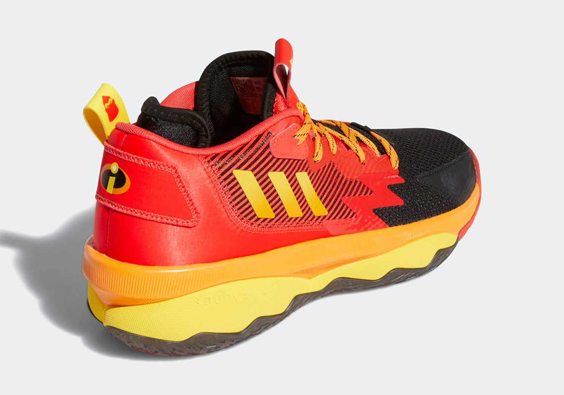 Đôi Adidas Basketball lấy cảm hứng từ bộ sưu tập của Pixar You're Not Good, You're Super! - 6