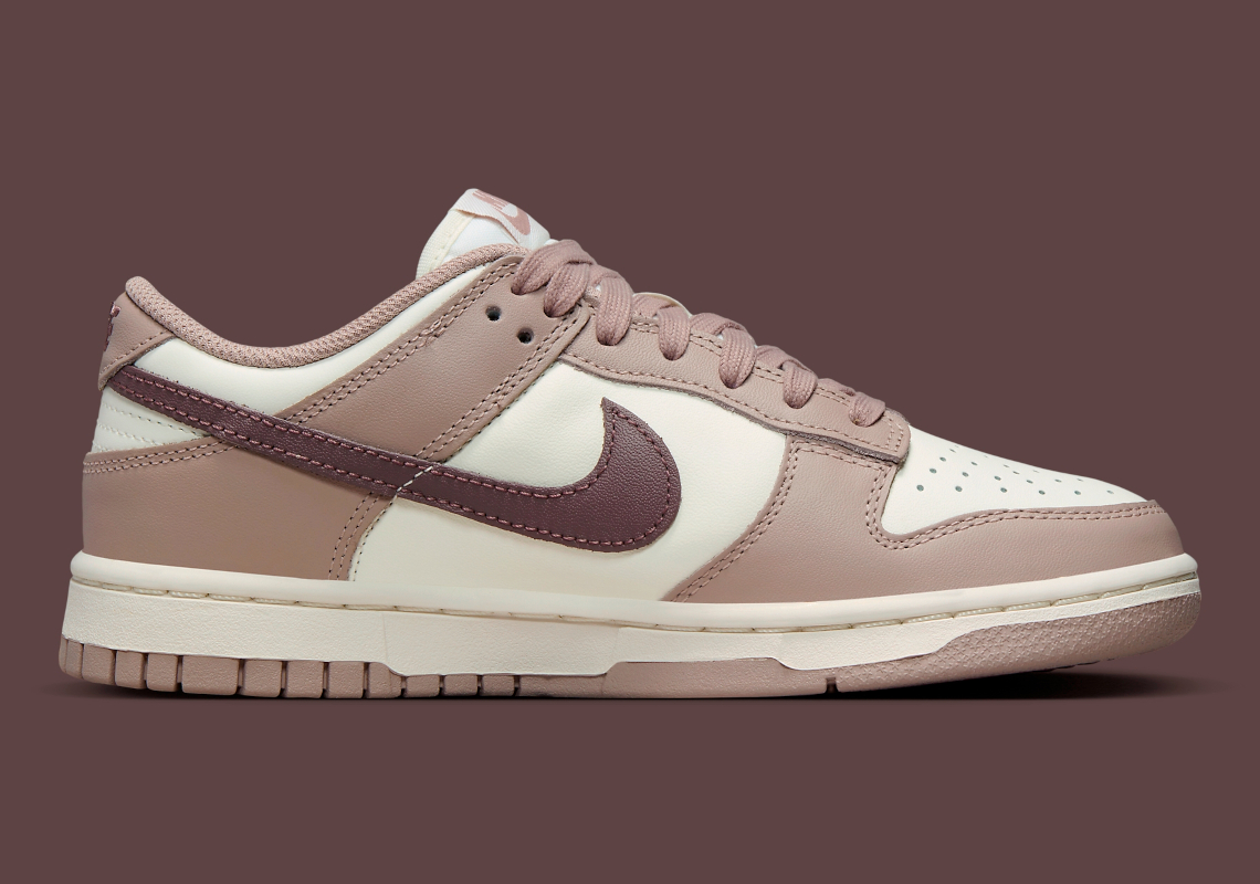 Đôi giày Nike Dunk Low mới ra mắt: Sail/Diffused Taupe/Plum Eclipse - Phong cách cổ điển đầy thú vị! - 3