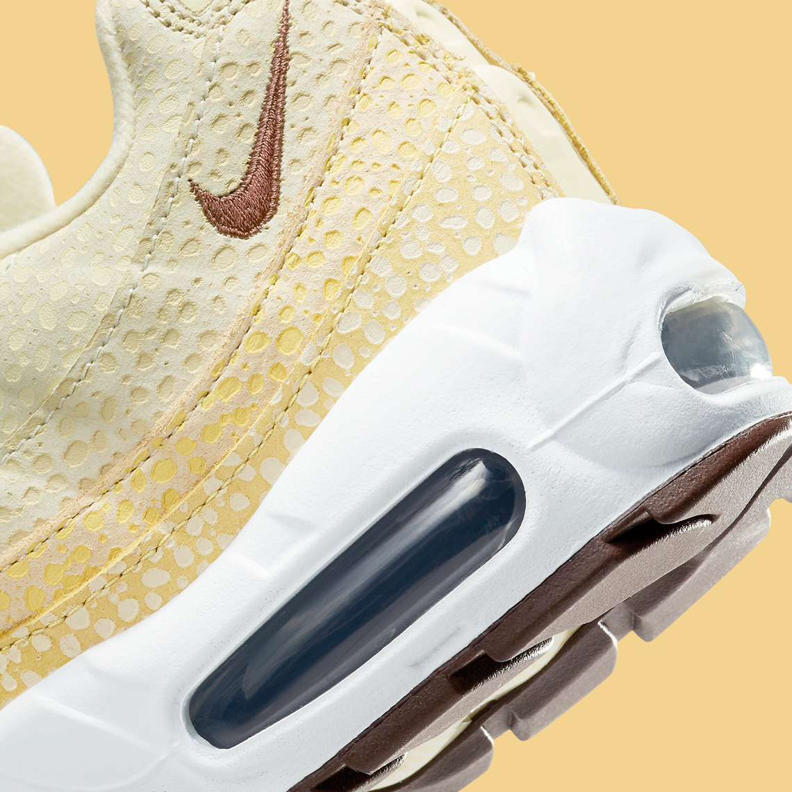 Đôi giày nữ Nike Air Max 95 Alabaster hoàn chỉnh với dây buộc mờ - 8