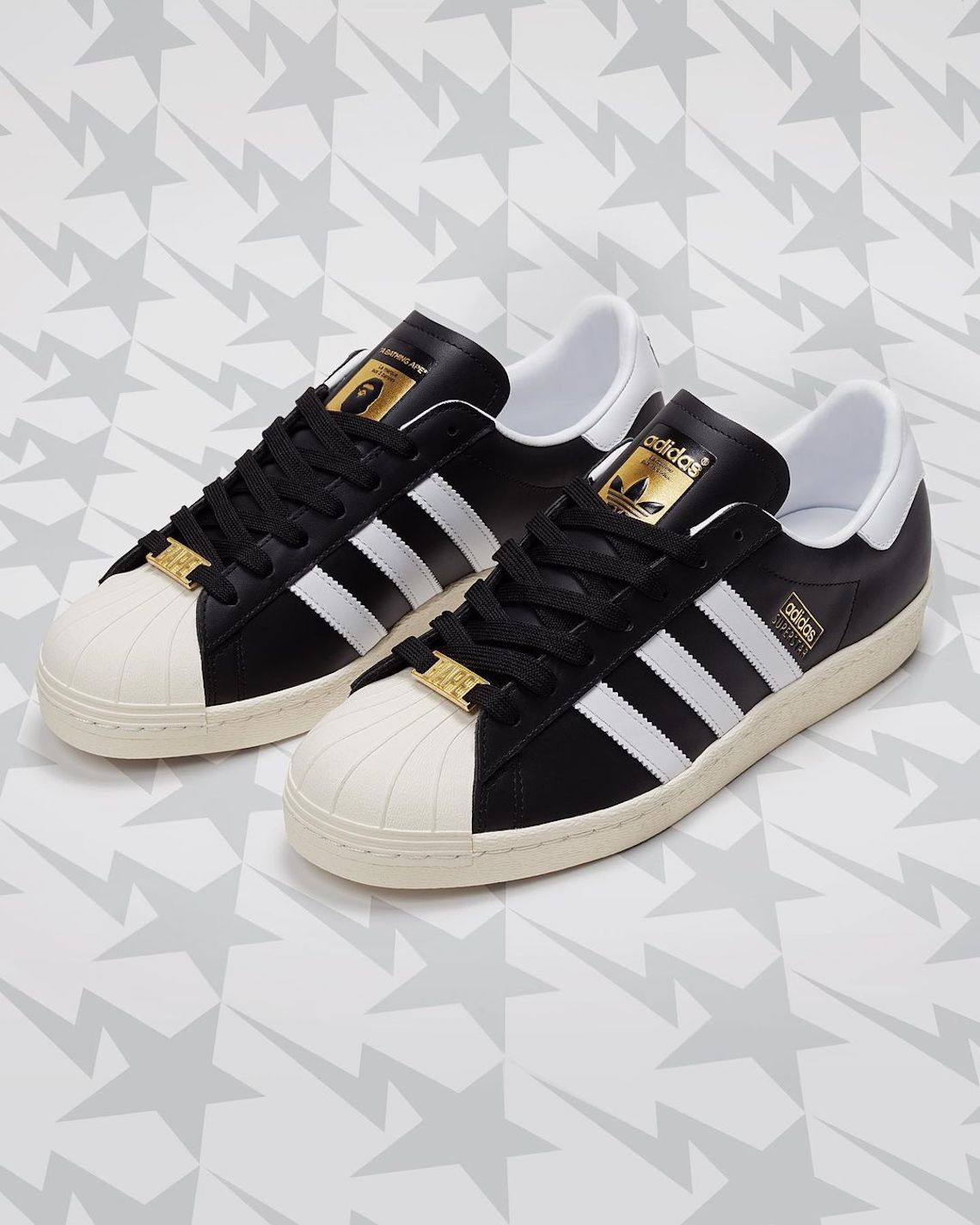 Đôi giày sneaker A BATHING APE® x adidas Superstar Black/White - 3