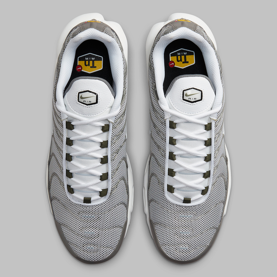 Đôi giày sneaker Nike Air Max Plus màu xám - 6