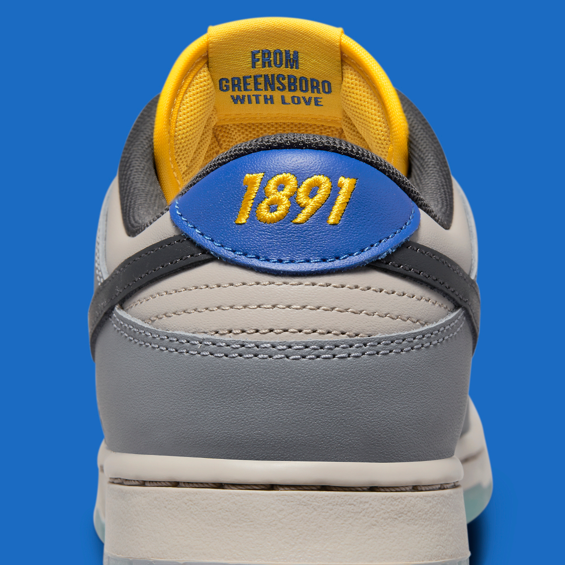 Đôi giày sneaker Nike Dunk Low North Carolina A&T - 10