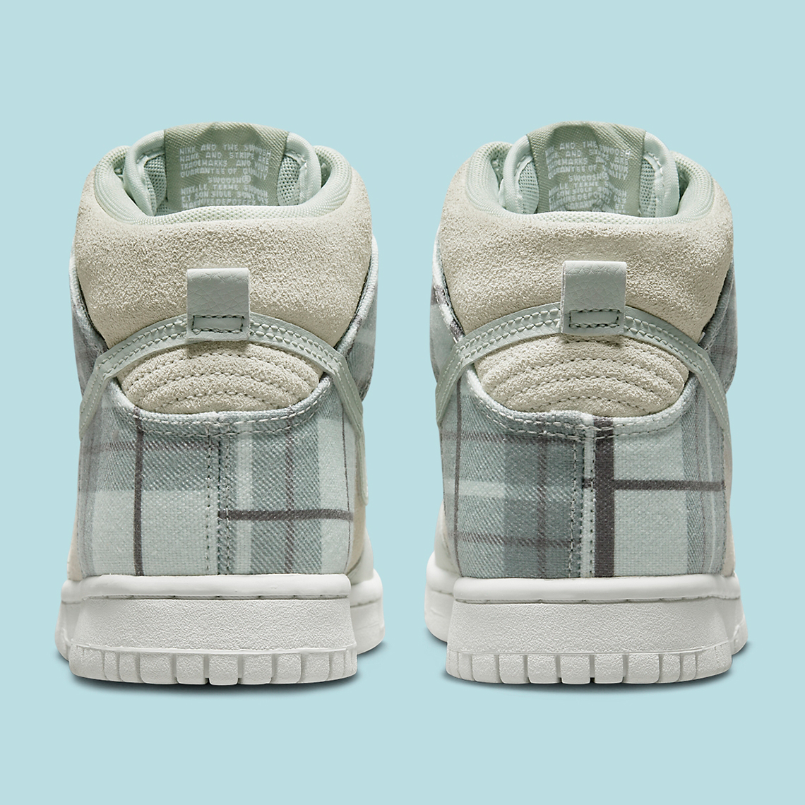 Đôi giày sneaker trẻ em Nike Dunk High GS được trang trí kẻ sọc. - 5